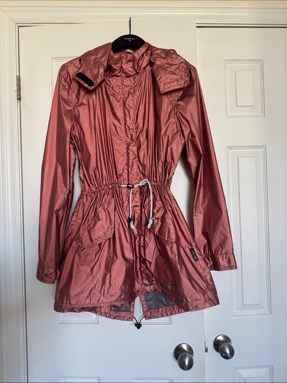 Noize Metallic Rose Lyra Mid-Length Rain Jacket